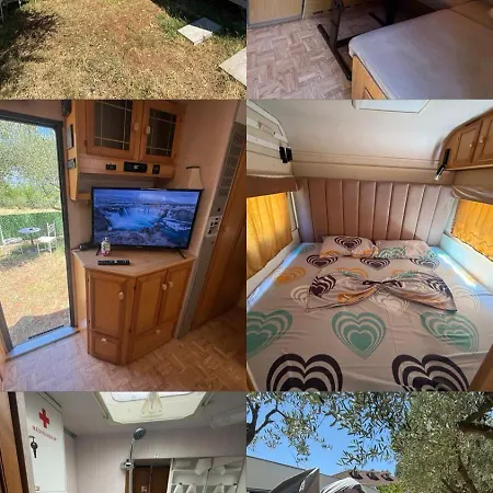 Kemp Caravan On The